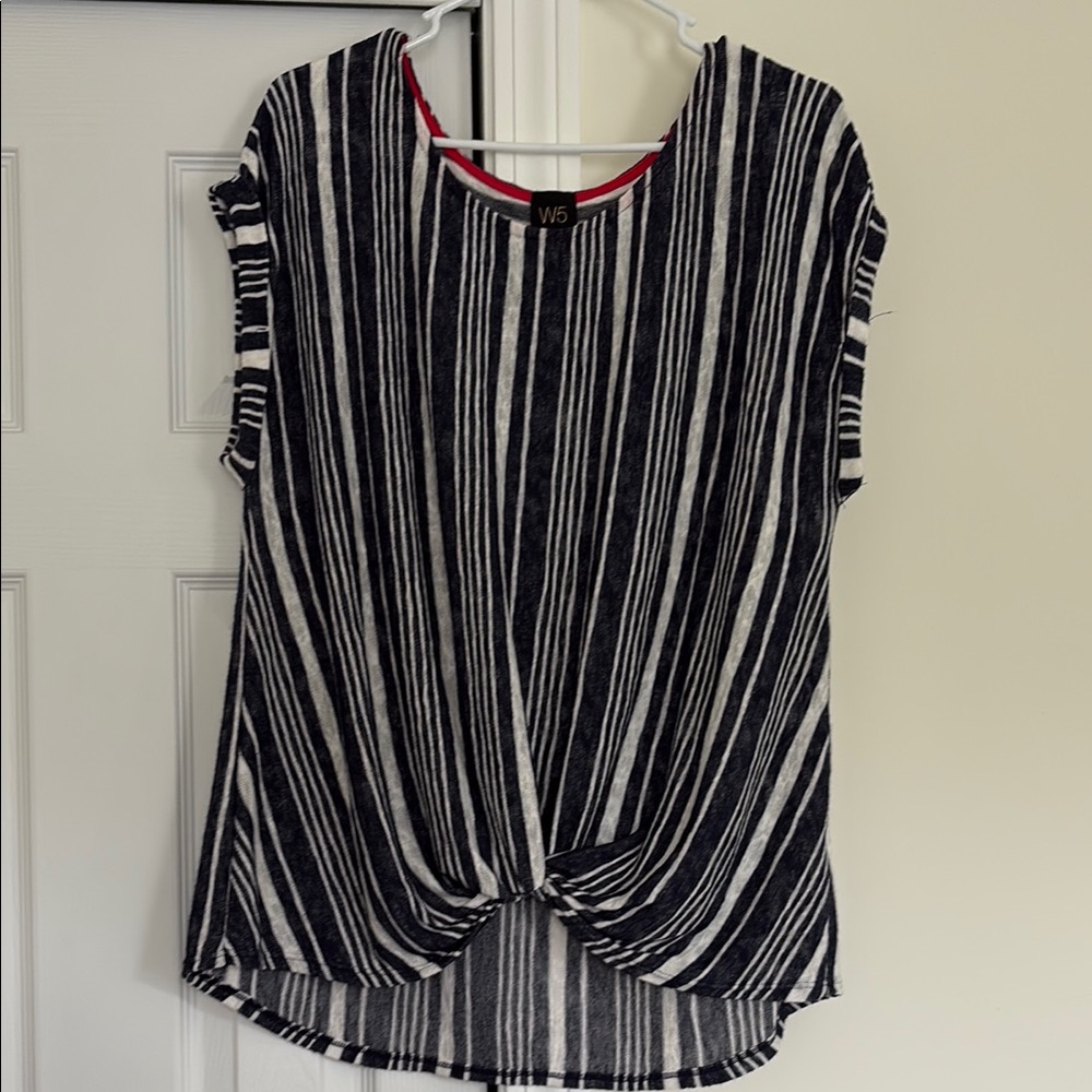 W5 Black and White Asymmetrical Tie Front Blouse